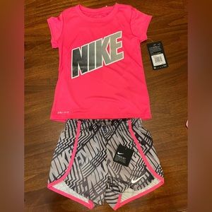 BNWT Nike Dri fit performance shorts set. Size girls 6.